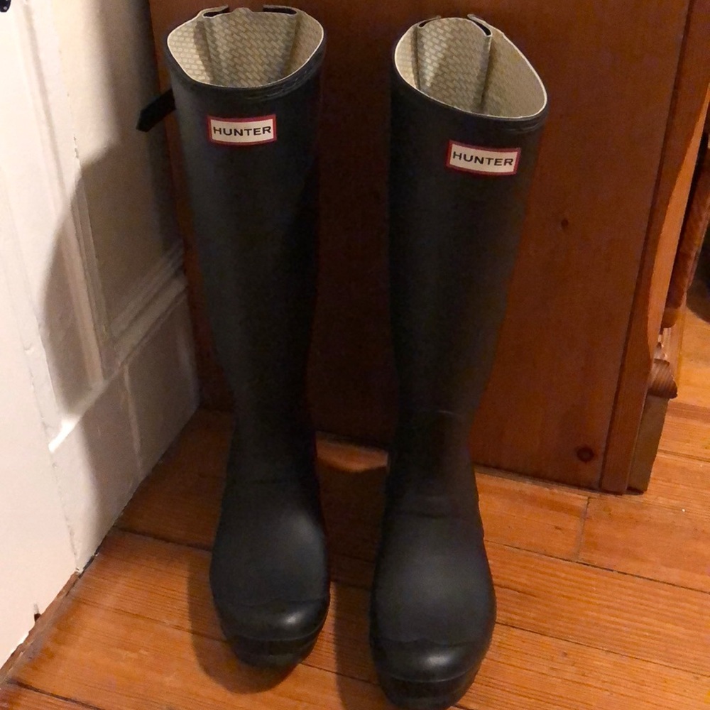 Black Hunter Boots
